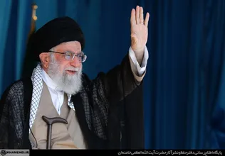  رهبر معظم انقلاب اسلامی در همایش بزرگ اقتدار عاشورایی بسیج و اجتماع با شکوهِ دهها هزار نفر از بسیجیان و جوانان پر شور و انقلابی در ورزشگاه یک‌صد هزار نفری آزادی تهران حضور یافتند. 