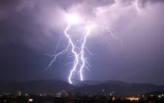 صاعقه جان ۶ نفر را گرفت/ وقوع سیل و آب‌گرفتگی در ۵ استان کشور