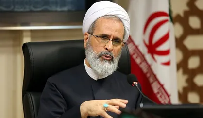 مدیر حوزه&zwnj;های علمیه: دشمن درصدد جدا کردن جامعه از گفتمان انقلاب است