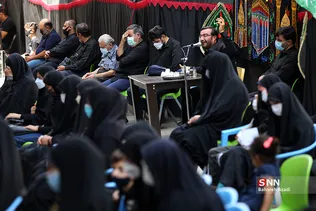 عزاداری هیئت عاشقان حسینی در روز عاشورا 