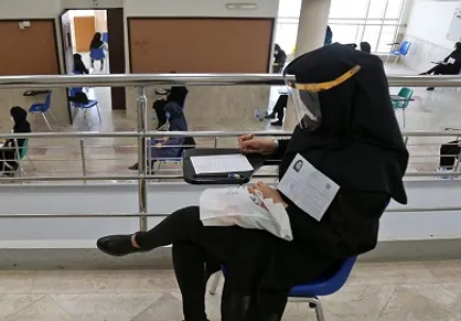داوطلبان کنکور گروه آزمایشی علوم تجربی در دانشگاه بجنورد با هم رقابت می&zwnj;کنند + عکس