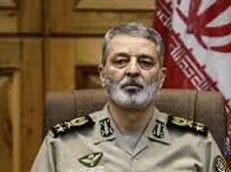 فرمانده کل ارتش از گروه واکنش سریع پدافند هوایی بازدید کرد