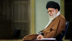 رهبر انقلاب خطاب به رزمندگان مجروحان حزب‌الله: از امتحان الهی سربلند بیرون آمدید/ استقامت شما از برترین جهادهاست