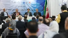 مراسم امضای توافق‌نامه‌های توسعه گلخانه‌ها برگزار شد
