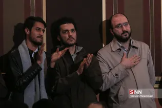 هنرمند برگزیده جبهه فرهنگی انقلاب