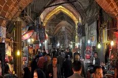 بازاریانِ تبریز: معترضیم، اما پیاده‌نظام معاندان نخواهیم شد + عکس