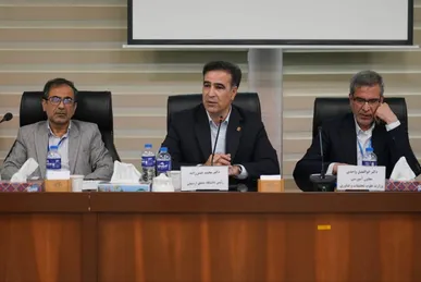 رئیس دانشگاه محقق اردبیلی: آموزش باید رکن اصلی نظام دانشگاه‌ها باشد