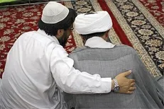تفرقه افکنی میان مذاهب بازی در زمین دشمن است