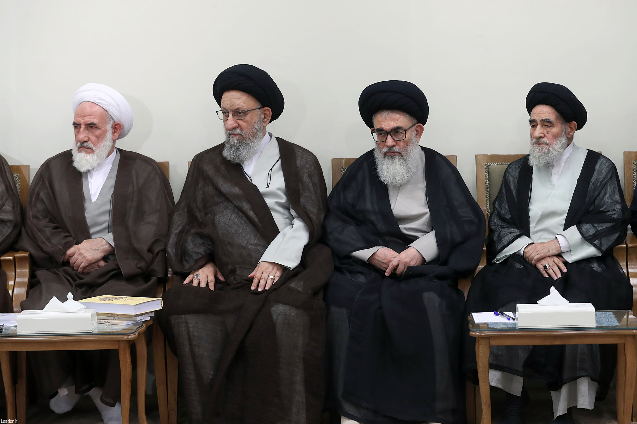 امام خامنه ای