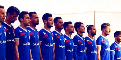 عصبانیت مالک و مدیرعامل داماش از وضعیت سکوها/ هواداران با بلیت پشت در