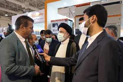 رئیس&zwnj;جمهور از نمایشگاه بین&zwnj;المللی نفت و گاز بازدید کرد