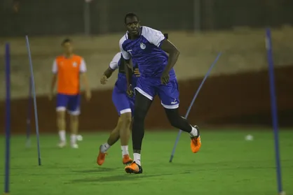 شیخ دیاباته سرحال و آماده به لیگ قهرمانان آسیا رسید