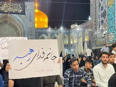 تجمع و برپایی دسته عزاداری توسط دانشجویان حاضر در طرح ولایت در محکومیت اقدام تروریستی حرم شاهچراغ(ع)
