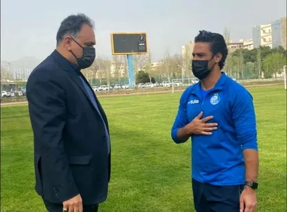 احمد مددی: مسببان مشکلات امروز استقلال تبدیل به منتقدان دلسوز شده اند!