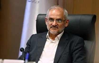 حاجی میرزایی: در حال تکمیل فرم ارائه لیست اموال مسئولان هستم