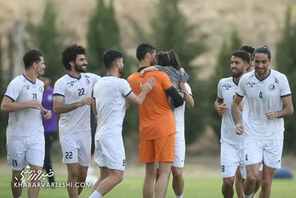 پیشنهاد تازه به استقلالی&zwnj;ها/ وفاداری خود را ثابت کنید؛ مشکلات کم می&zwnj;شود!