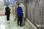  ضد عفونی کردن حرم حضرت فاطمه معصومه(س)