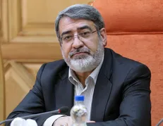 یکی از سیاست‌های ما، استفاده از فضای مجازی است