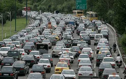 ترافیک سنگین در محور&zwnj;های منتهی به پایتخت