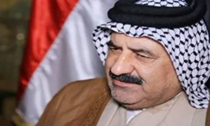عراق باید به طور کامل در کنار ایران باقی بماند
