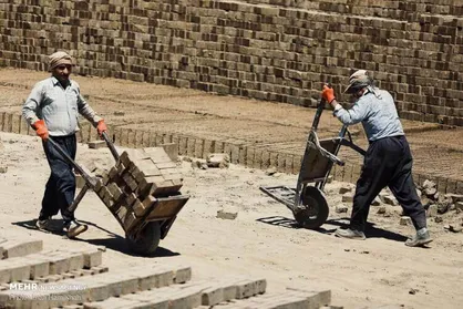 عدم رعایت حداقل دستمزد پرونده ویژه شکایات کارگران خراسان شمالی