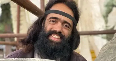 استاد گودرزی؛ مجسمه ۱۰۰ متری رستم چی شد؟! + فیلم