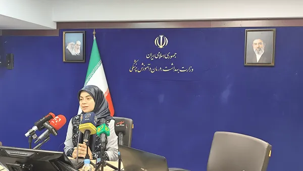دندان کودکان و بزرگسالان ایرانی غربالگری می‌شود