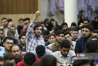 جلسه پرسش و پاسخ دانشجویان و رئیس دانشگاه تهران در پی حوادث اخیر