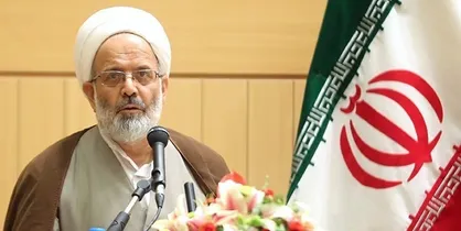 حمایت از منافقین، نشانگر نیرنگ استکبار جهانی است
