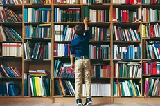 سرنوشت بازار کرونایی کتاب / ایرانی‌ها کتاب‌خوان‌تر شدند؟