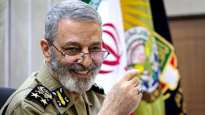 دست&zwnj;نوشته شهید سپهبد موسوی در بازدید از موزه جنگ ارتش در بروجرد + عکس
