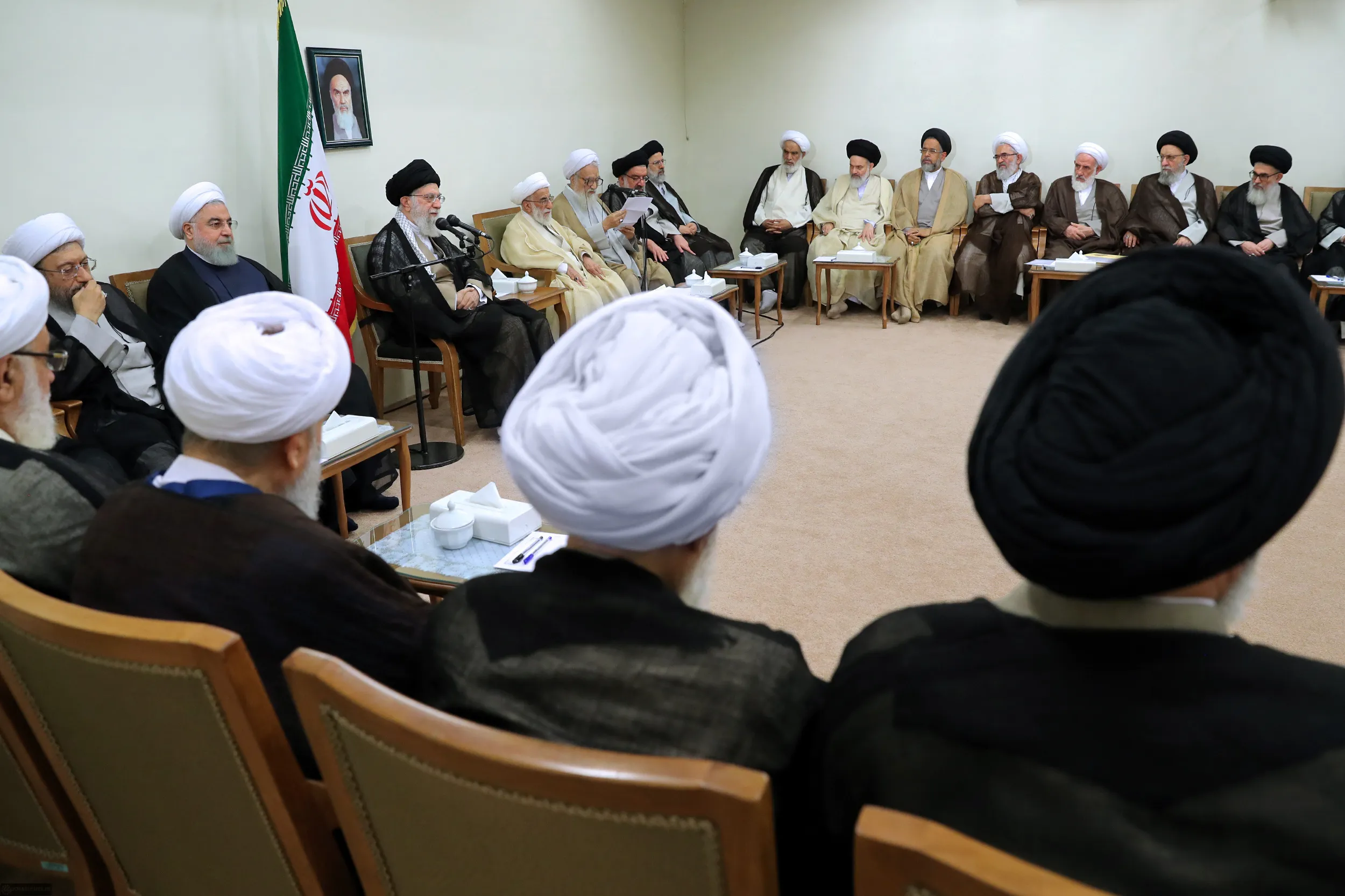 امام خامنه ای