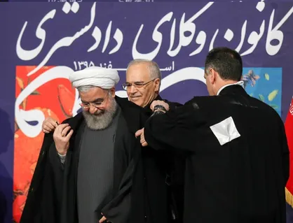 حقوقدانانی که ۵۰۰ هزار شغل جوانان را مصادره کردند / کانون وکلا را هم خدا باید آزاد کند؟