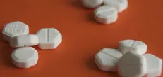 مراجع تصمیم‌گیری هنوز اهمیت حمایت از شرکت‌های کوچک را درک نکرده‌اند / عوامل داخلی باعث افزایش قیمت دارو در کشور شده‌اند