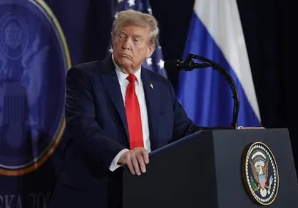 درخواست ترامپ از اتحادیه اروپا برای وضع تعرفه&zwnj;های ۱۰۰ درصدی علیه چین و هند