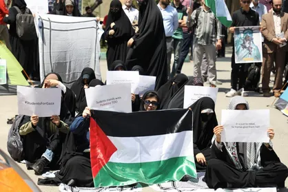 تجمع دانشجویان صنعتی امیرکبیر در حمایت از خیزش دانشجویان در آمریکا