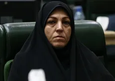 جای بانوان توانمند بین گزینه‌های شهرداری خالی است/ شورا فردی مسئولیت‌پذیر انتخاب کند