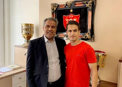 حسین&zwnj;پور با پرسپولیس تمدید کرد