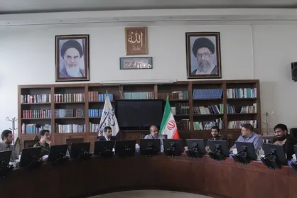 خضریان: متن پیش نویس مذاکرات وین نگران کننده و فاقد شرایط مناسب یک توافق در جهت منافع ملی است