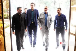 همایش مبارزه با مفاسد اقتصادی