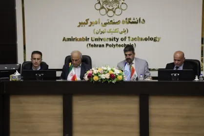 بازدید رئیس دانشگاه واسط عراق از دانشگاه صنعتی امیرکبیر