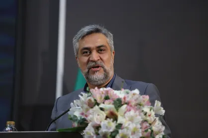 کرمانپور: &laquo;میناب&raquo; همان هیروشیمای آمریکا در ایران است + فیلم
