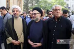 رضا کیانیان در مراسم تشییع سید ضیا الدین دری 