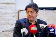 انسان رسانه‌ها در کافه‌های رسانه نمایشگاه حضور می‌یابند