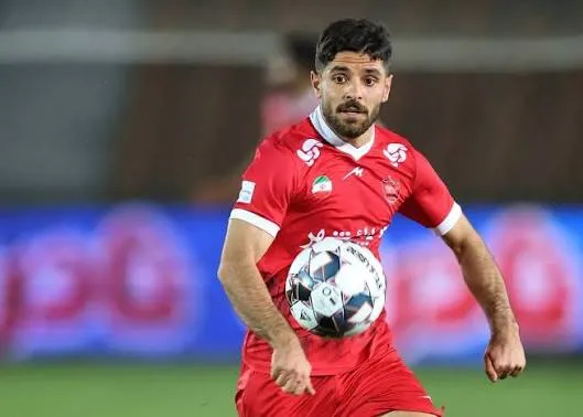 عمری در آستانه بازگشت به تمرینات پرسپولیس