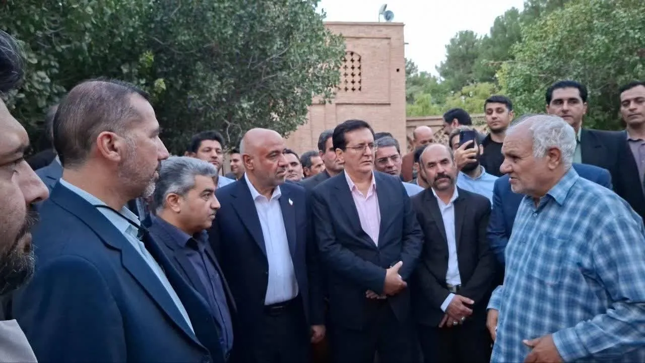 وزیر کار: وضعیت درمانگاه تأمین اجتماعی تربت‌جام بررسی و برای رفع مشکلات اقدام خواهد شد
