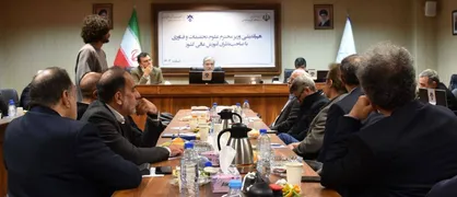 گفتگوی صاحب نظران حوزه علوم انسانی با وزیر علوم/ چرا پژوهش&zwnj;های مراکز تحقیقاتی کاربردی نیستند؟