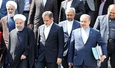 خودزنی اقتصاددانان حامی دولت روحانی