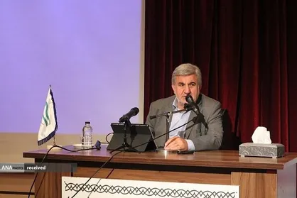 موج&zwnj;سواری ورشکستگان سیاسی با موضوع "رفراندوم"/ تشکیل کمیته&zwnj;های تخصصی تحقق شعار سال توسط بسیج اساتید