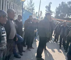 تجمع اهالی روستای رویین اسفراین در اعتراض به کوه خواری